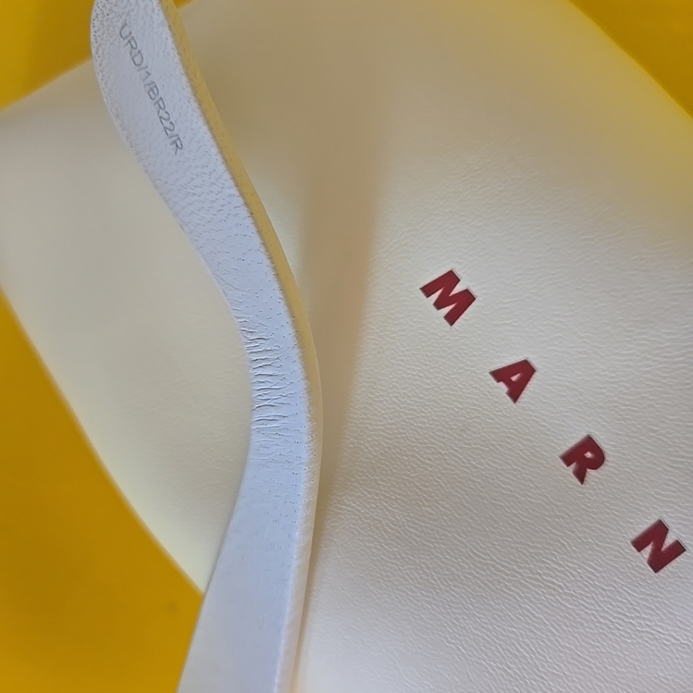 Marni White and Gold Cat-Eye Sunglasses - Picture 15 of 16